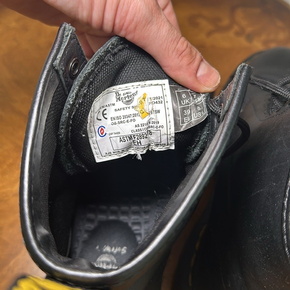 Dr Martens 1460 Slip Resistant Leather Lace Up Docs Boots - Picture 4 of 7